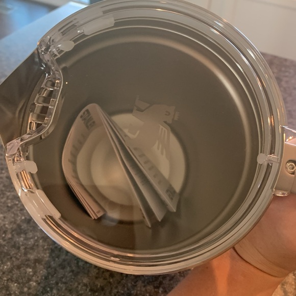 NEW Stanley stay cool 64oz pitcher - Picture 3 of 10